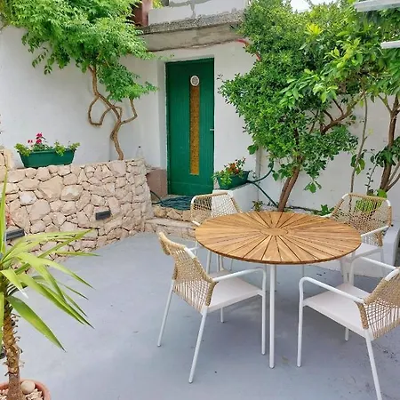 Apartments Villa Antony Drvenik  Exterior photo